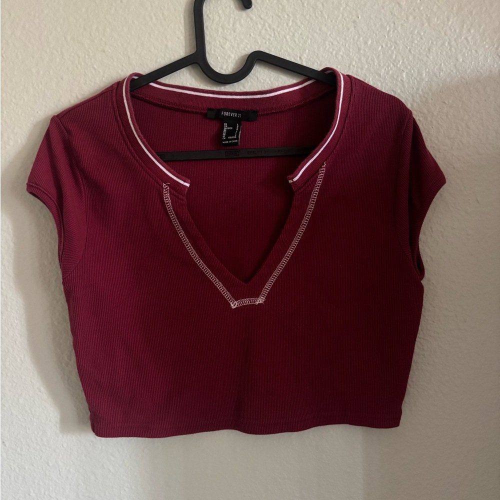Forever 21 Red Fitted Short Sleeve Crop Top